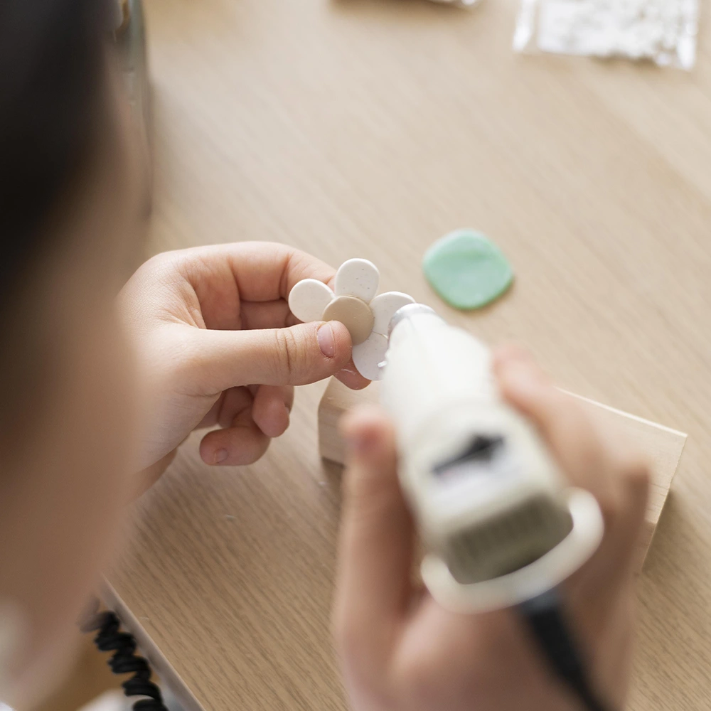 ceramic-jewellery Ceramic Jewellery - Image 1